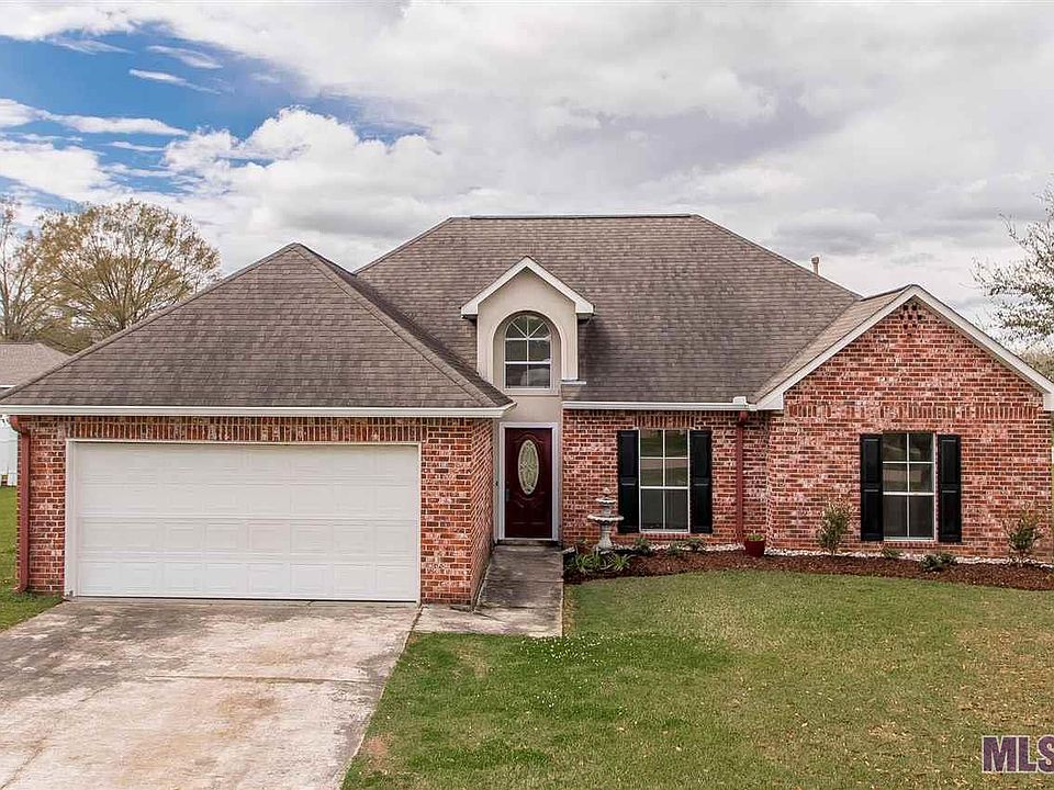 1st image of 16341 Stafford Oak Dr