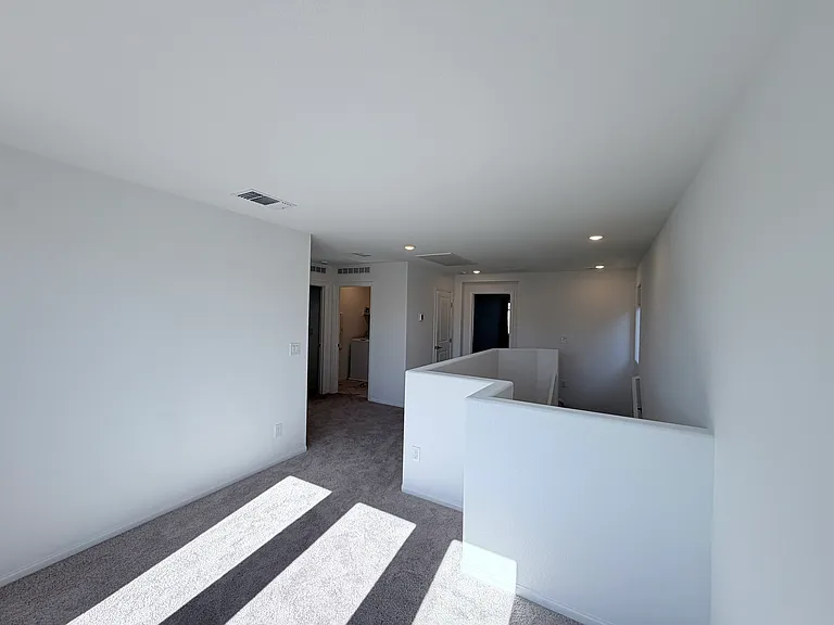 5920 Miller Ln — Photo 8