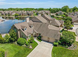 18078 Blue Heron Dr W, Northville, MI 48168
