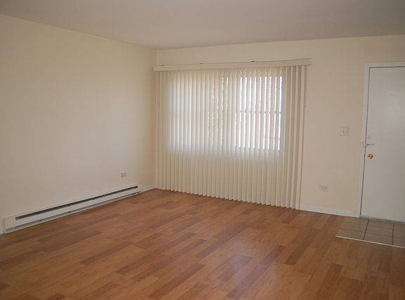 2nd image of 325 S Jefferson St #0