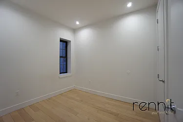 Rented by Rennit Inc.