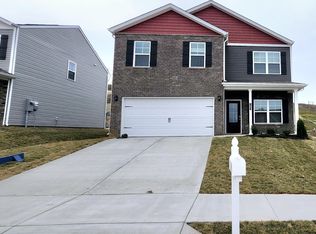 1607 Fox Meadows Cir, Bluff City, TN 37618