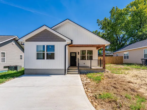 818 W Anderson Ave, Knoxville, TN 37921
