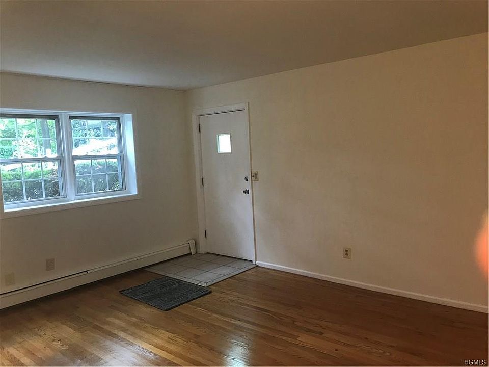 1st image of 151 Hart Ave