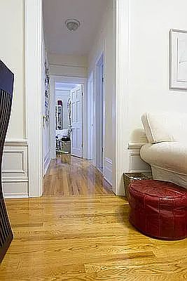 3rd image of 162 W 54th St APT 9A