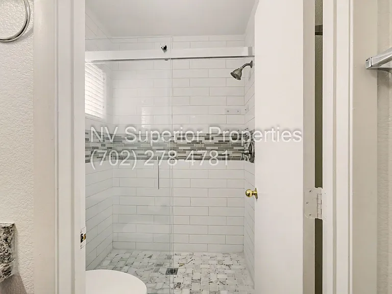 7929 Dana Maple Ct — Photo 51