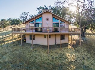30600 Pinedale Dr, Tehachapi, CA 93561