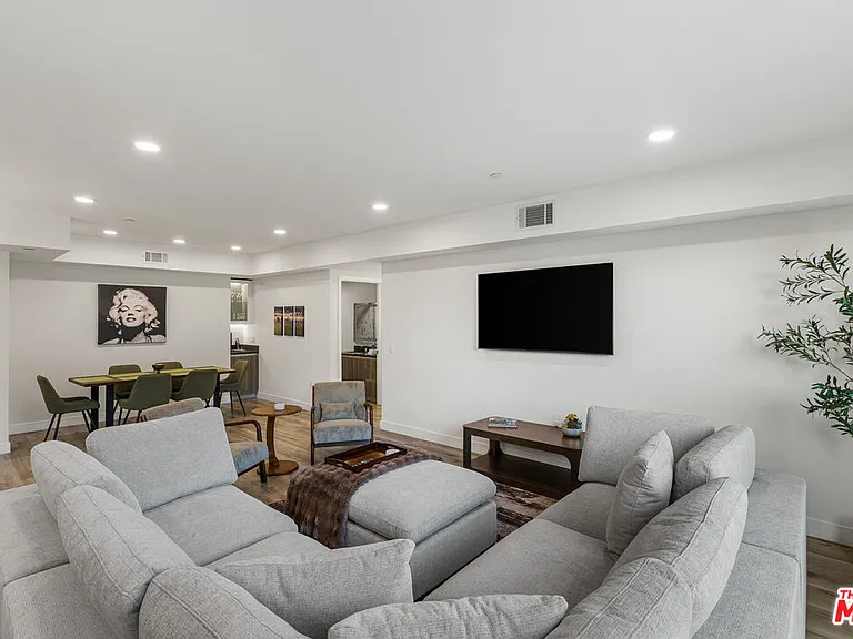 4806 Sylmar Ave #Penthouse 2 — Photo 35