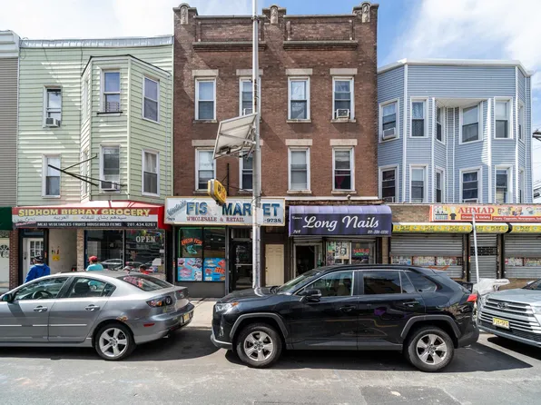 769 WEST SIDE AVE, JC, Journal Square, NJ 07306