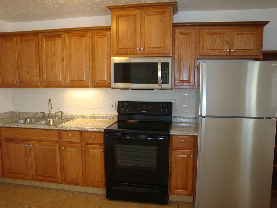 Bright counter top with tile back splash
