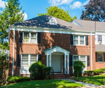 17 Elmwood Terrace, Elmwood Park, NJ, 07407