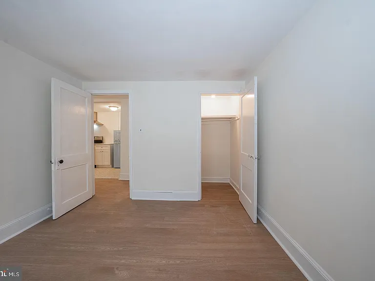 717 Miller St — Photo 55