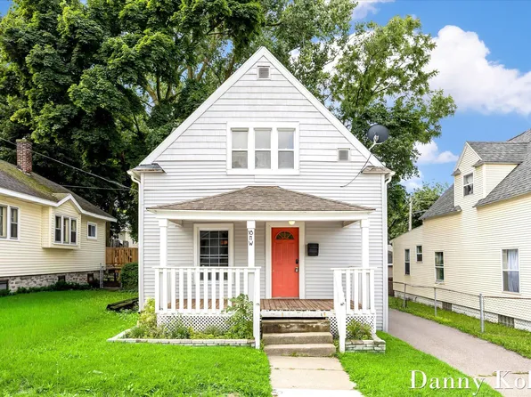18 Ann St NW, Grand Rapids, MI 49505