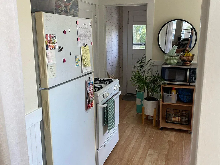 33 Edgeworth Rd — Photo 7