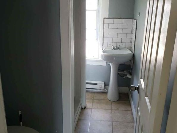 286 W Main St APT 3