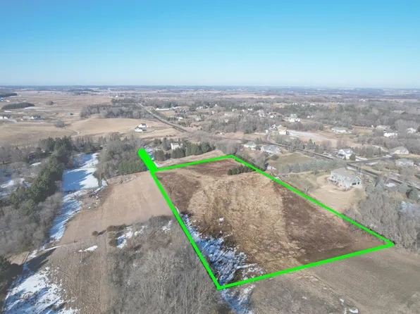 8426 11th Ave NW, Rochester, MN 55901