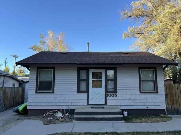 1005 Culbertson Ave, Worland, WY 82401