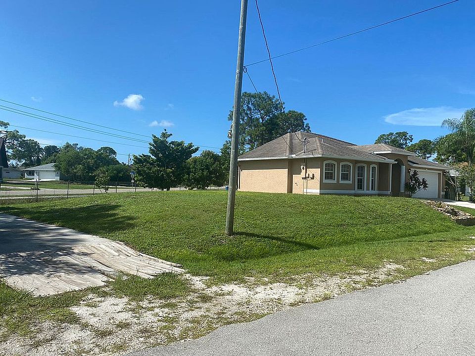 1st image of 8172 Cypress Dr S