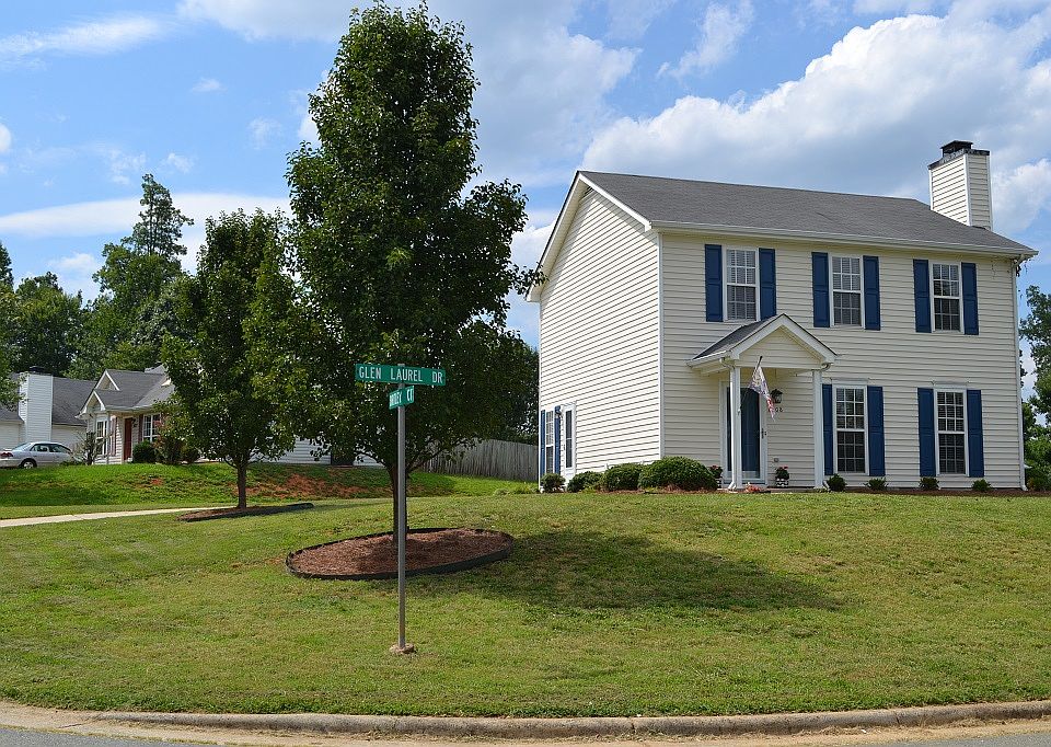 1st image of 2408 Glen Laurel Dr