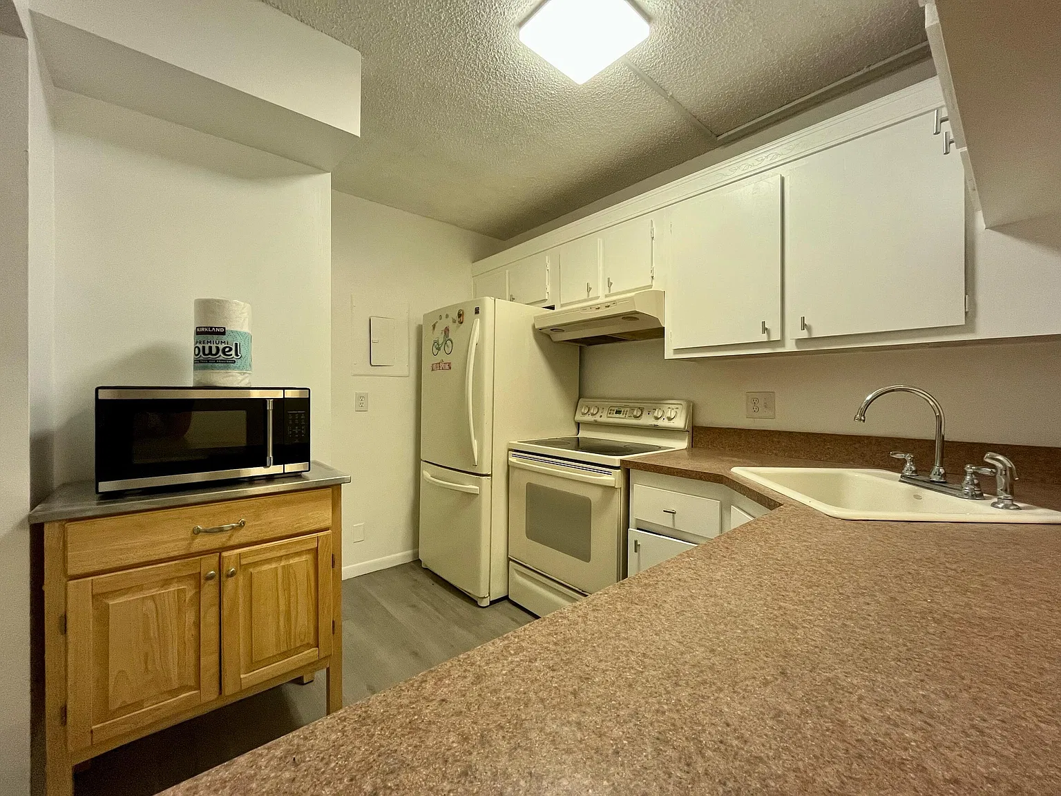 2 bed, 2.0 bath, 1005 sqft, $1,750 — Photo 4