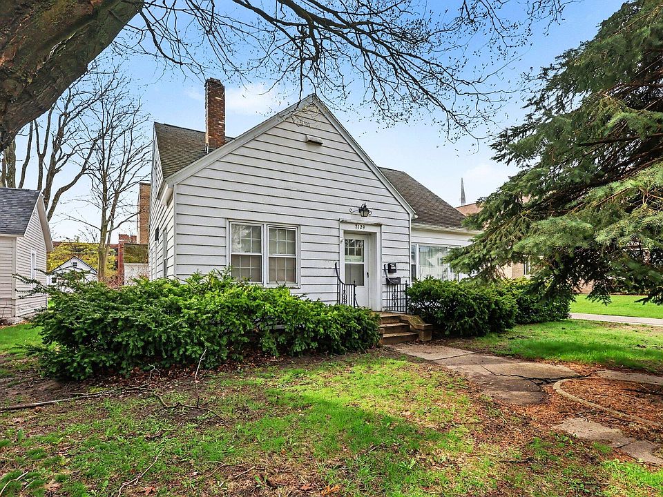 1st image of 2129 Miner Ave