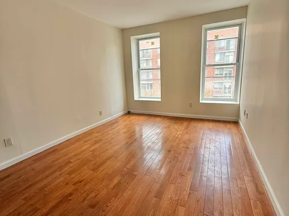 566 Atlantic Avenue image 8 of 13