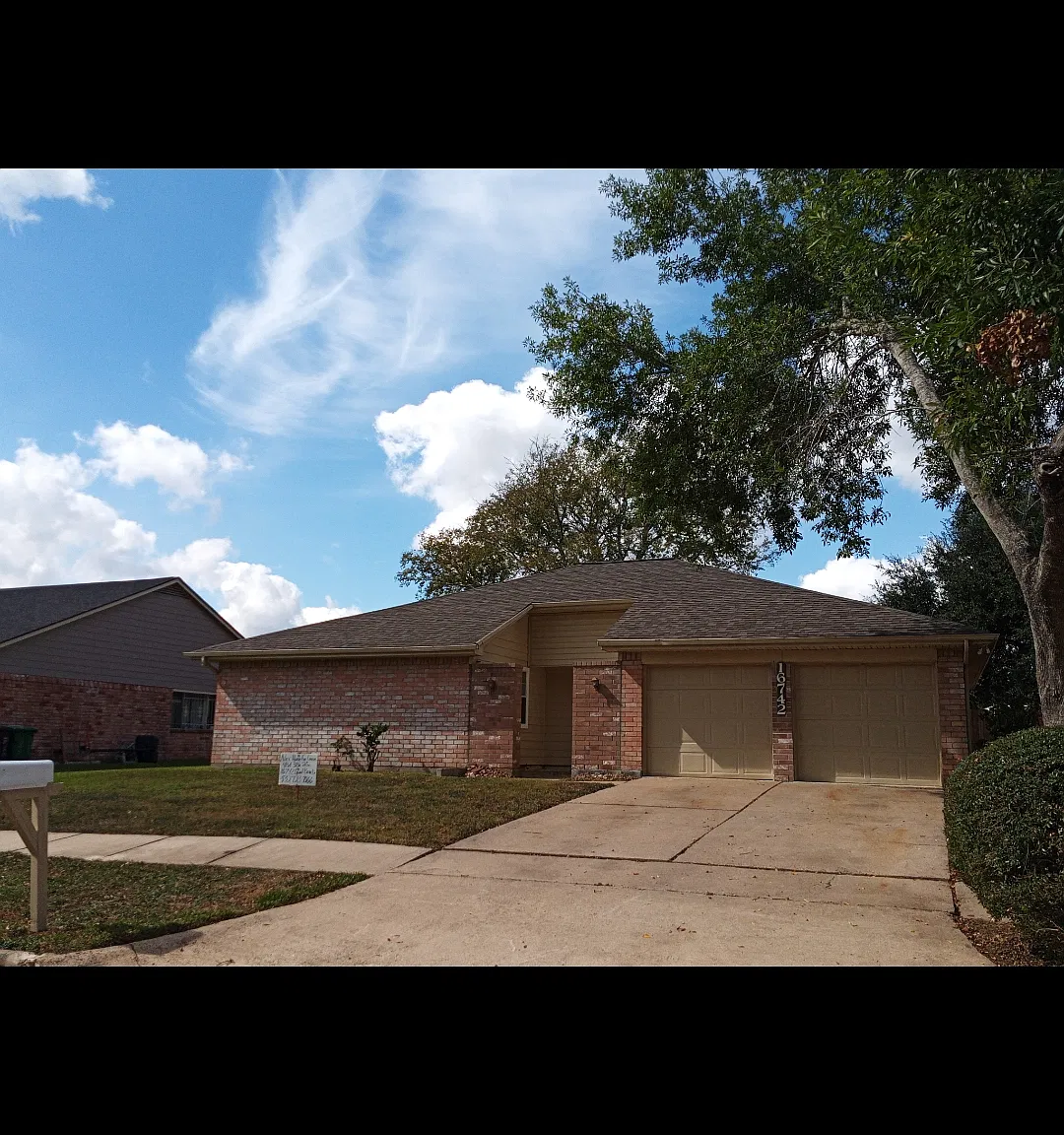 4 bed, 2500 sqft, $2,250 — Photo 1