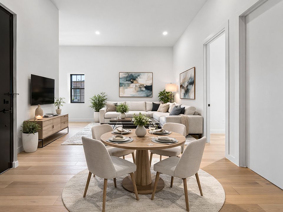 1st image of 131 Greenpoint Ave #4F