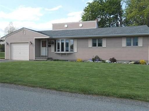 1st image of 184 Russell Dr