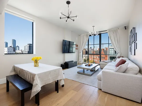 2218 Jackson Ave APT 713, Long Island City, NY 11101