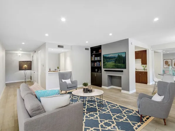 4949 Genesta Ave Unit 104, Encino, CA 91316