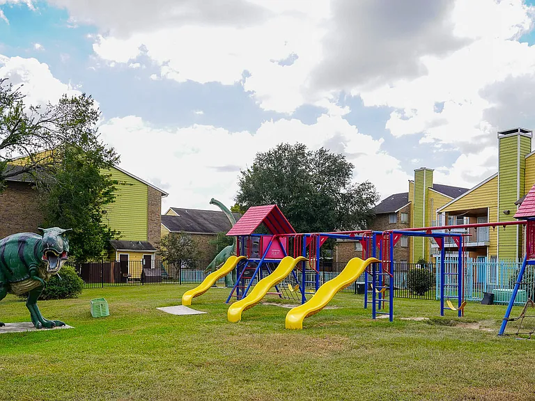 Trenton Place — Photo 20