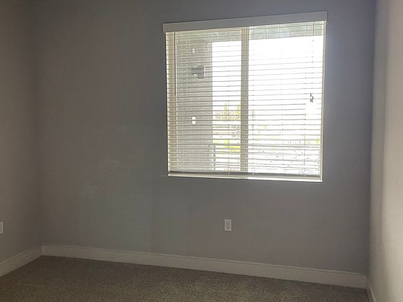 3rd image of 4606 Mission Gorge Pl