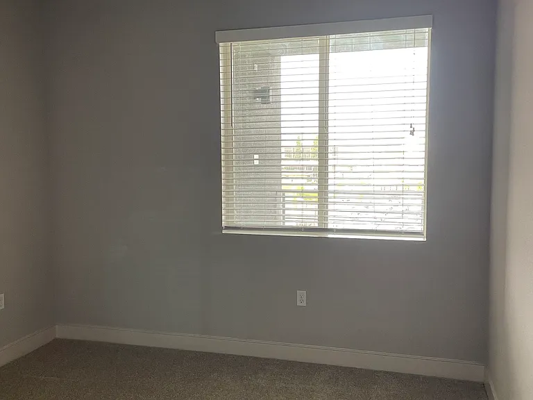 4567 Mission Gorge Pl — Photo 9