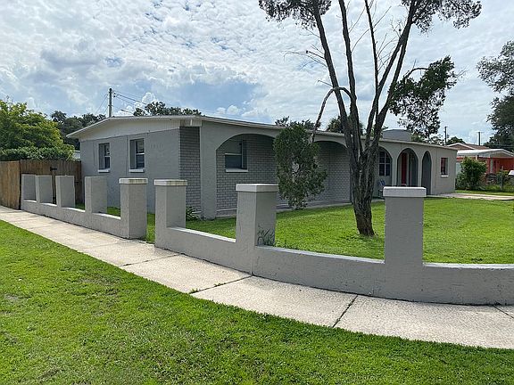 2nd image of 1831 Cadillac Cir