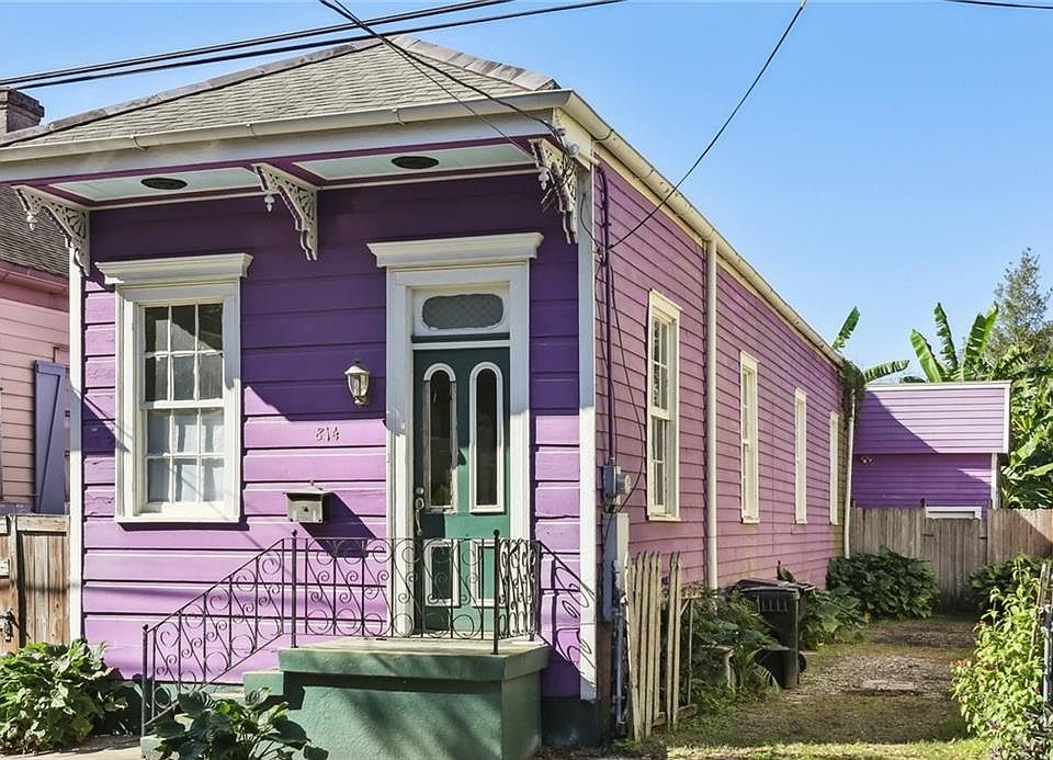 1st image of 814 Poland Ave