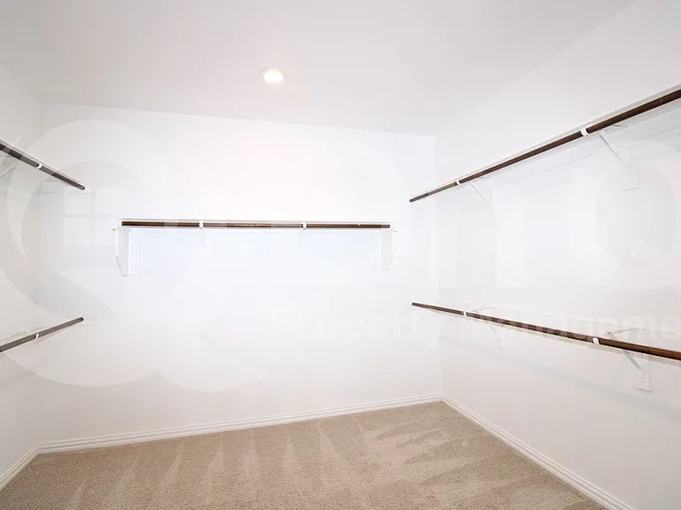 7324 Black Cherry Ln — Photo 35