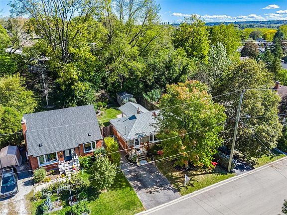 4th image of 18 Delsey St
