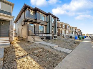 1945 E Cornerstone Blvd NE, Calgary, AB T3N2S4