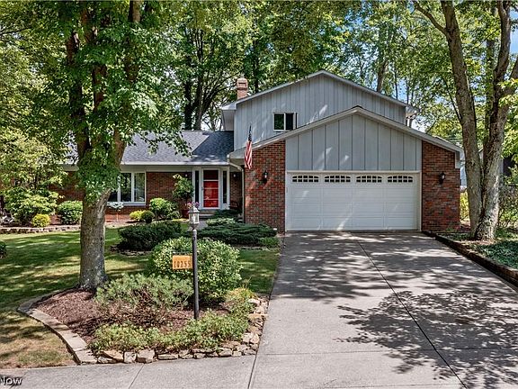 2nd image of 10255 Pamela Dr