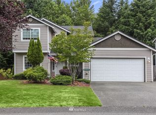 19909 207th Stct E, Orting, WA 98360