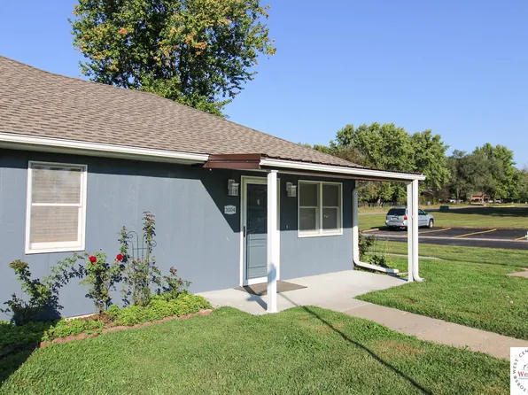 3004 Brooking Park Ave, Sedalia, MO 65301