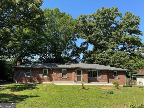 2498 Johnson Dr, Doraville, GA 30340