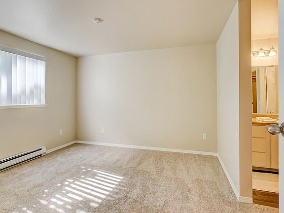 3rd image of 16624 NE 34th Ct #Ss302