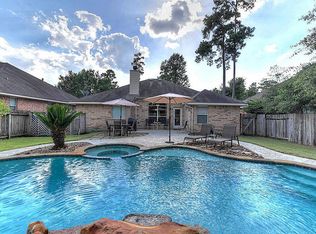 55 N Merryweather Cir, Conroe, TX 77384