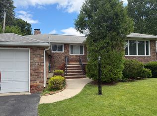 449 Hackett Blvd, Albany, NY 12208