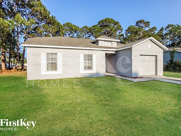 2nd image of 1201 Schumann Dr