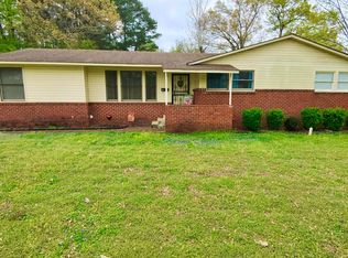 2115 Lynn Rd NW, Huntsville, AL 35810