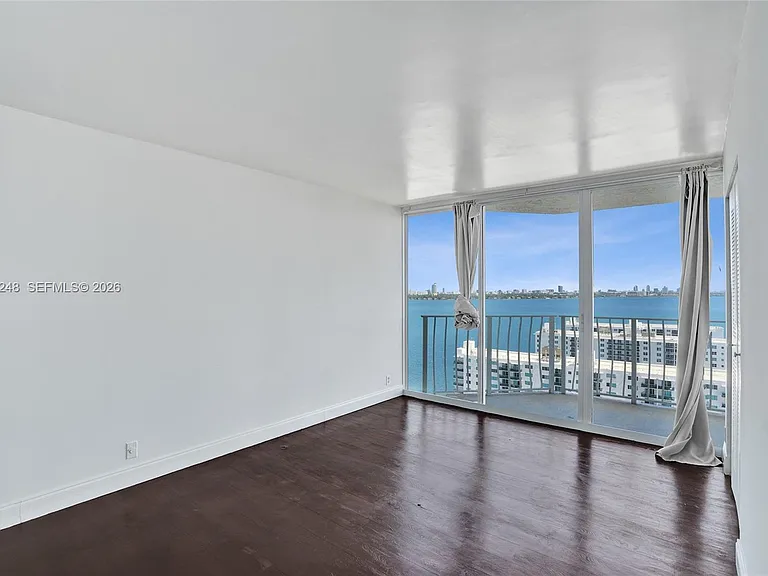 7601 E Treasure Dr #2205 — Photo 15