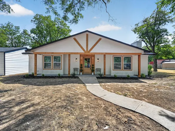 4512 Cross Timber Rd, Burleson, TX 76028